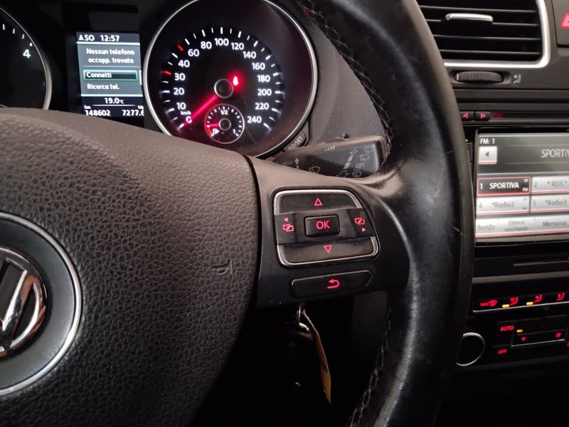 GuidiCar - VOLKSWAGEN Golf 2011 Golf 2.0 tdi Highline 140cv 5p Usato