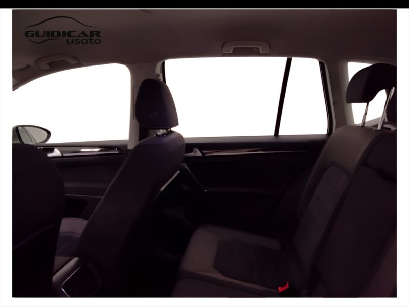 GuidiCar - VOLKSWAGEN Golf 2017 Golf Sportsvan 1.6 tdi Highline 115cv Usato