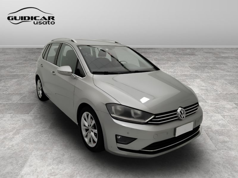 GuidiCar - VOLKSWAGEN Golf 2017 Golf Sportsvan 1.6 tdi Highline 115cv Usato