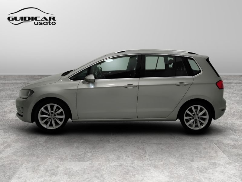 GuidiCar - VOLKSWAGEN Golf 2017 Golf Sportsvan 1.6 tdi Highline 115cv Usato