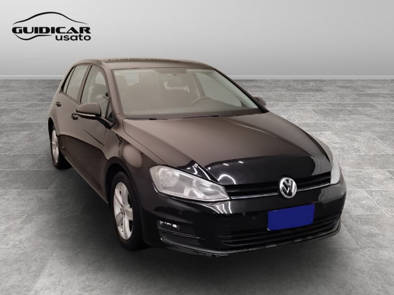 GuidiCar - VOLKSWAGEN Golf 2016 Golf 1.2 tsi Trendline 85cv 5p E6 Usato