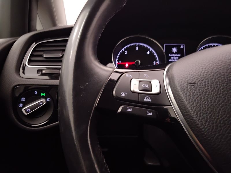 GuidiCar - VOLKSWAGEN Golf 2014 Golf 1.6 tdi Highline 5p Usato