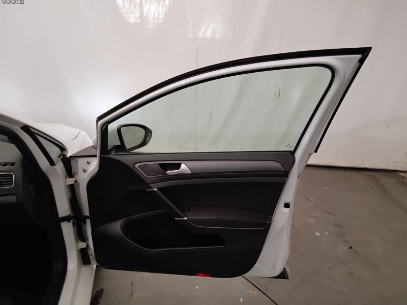 GuidiCar - VOLKSWAGEN Golf 2019 Golf 5p 1.0 tsi Business 115cv Usato