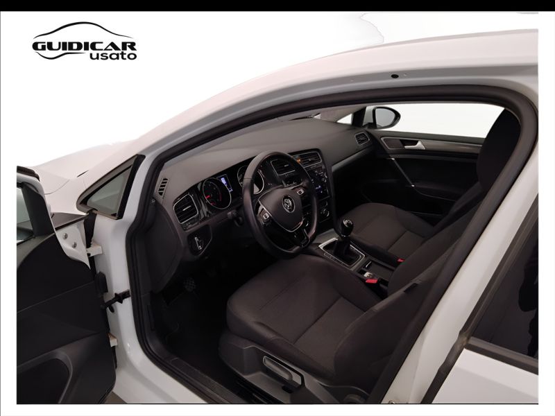 GuidiCar - VOLKSWAGEN Golf 2019 Golf 5p 1.0 tsi Business 115cv Usato
