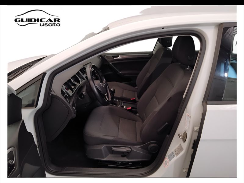 GuidiCar - VOLKSWAGEN Golf 2019 Golf 5p 1.0 tsi Business 115cv Usato
