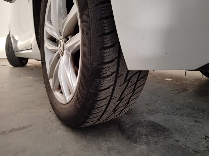 GuidiCar - VOLKSWAGEN Golf 2019 Golf 5p 1.0 tsi Business 115cv Usato