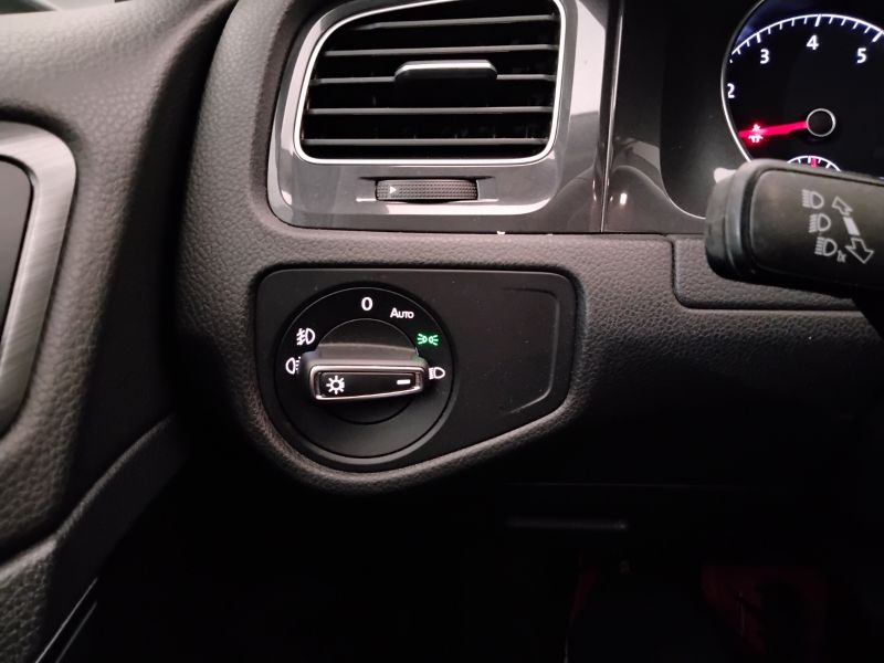 GuidiCar - VOLKSWAGEN Golf 2019 Golf 5p 1.0 tsi Business 115cv Usato