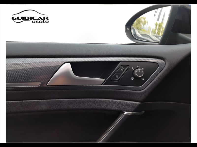 GuidiCar - VOLKSWAGEN Golf 2019 Golf 5p 1.0 tsi Business 115cv Usato