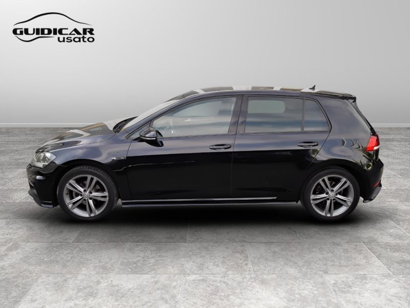 GuidiCar - VOLKSWAGEN Golf 2019 Golf 5p 1.0 tsi Business 115cv Usato