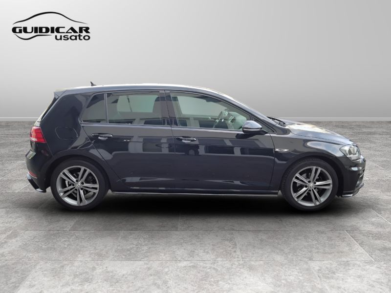 GuidiCar - VOLKSWAGEN Golf 2019 Golf 5p 1.0 tsi Business 115cv Usato