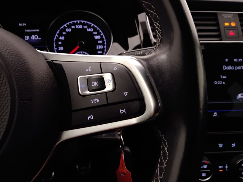 GuidiCar - VOLKSWAGEN Golf 2019 Golf 5p 1.0 tsi Sport 115cv Usato