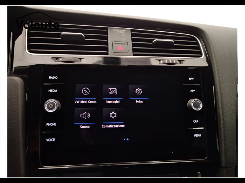 GuidiCar - VOLKSWAGEN Golf 2019 Golf 5p 1.5 tgi Executive 130cv dsg Usato