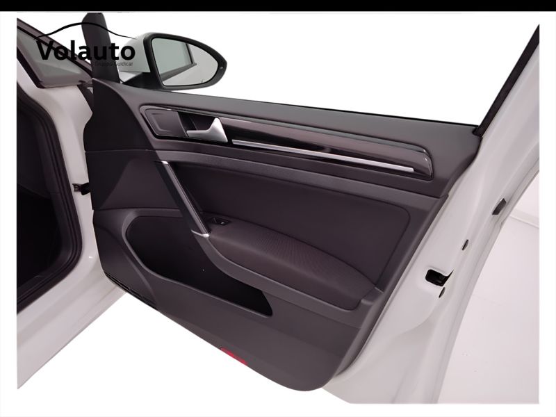 GuidiCar - VOLKSWAGEN Golf 2019 Golf 5p 1.5 tgi Executive 130cv dsg Usato