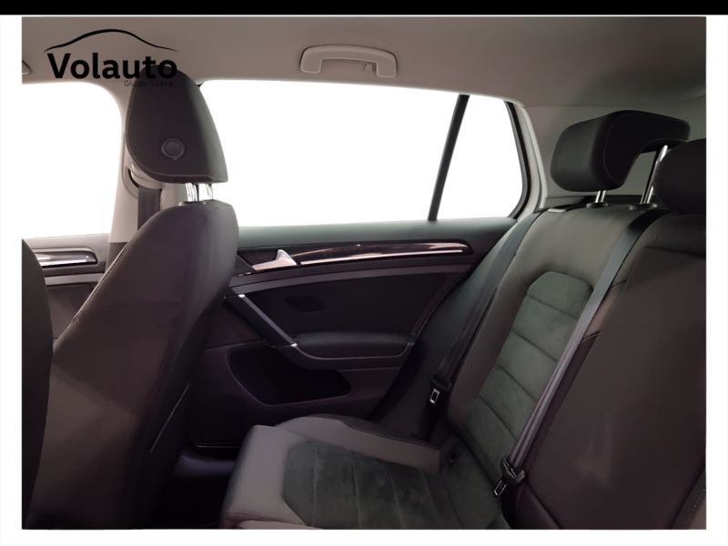 GuidiCar - VOLKSWAGEN Golf 2019 Golf 5p 1.5 tgi Executive 130cv dsg Usato