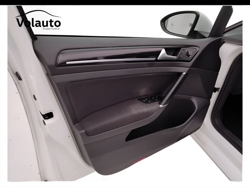 GuidiCar - VOLKSWAGEN Golf 2019 Golf 5p 1.5 tgi Executive 130cv dsg Usato