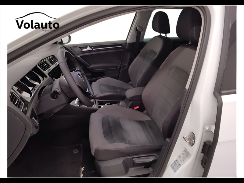 GuidiCar - VOLKSWAGEN Golf 2019 Golf 5p 1.5 tgi Executive 130cv dsg Usato
