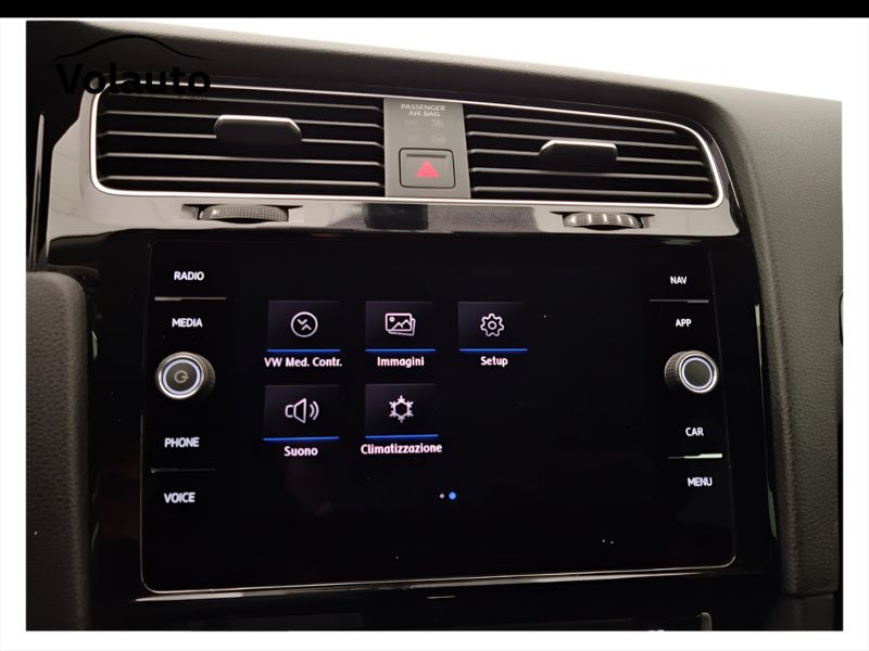 GuidiCar - VOLKSWAGEN Golf 2019 Golf 5p 1.5 tgi Executive 130cv dsg Usato