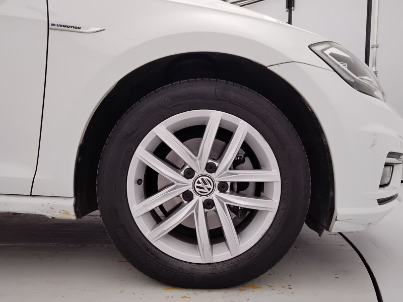 GuidiCar - VOLKSWAGEN Golf 2019 Golf 5p 1.5 tgi Executive 130cv dsg Usato