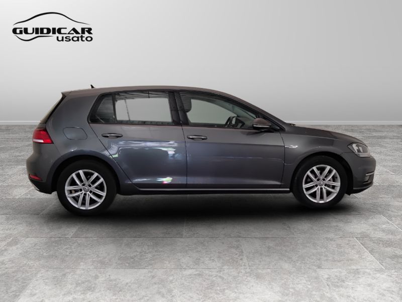 GuidiCar - VOLKSWAGEN Golf 2020 Golf 5p 1.5 tgi Executive 130cv dsg Usato