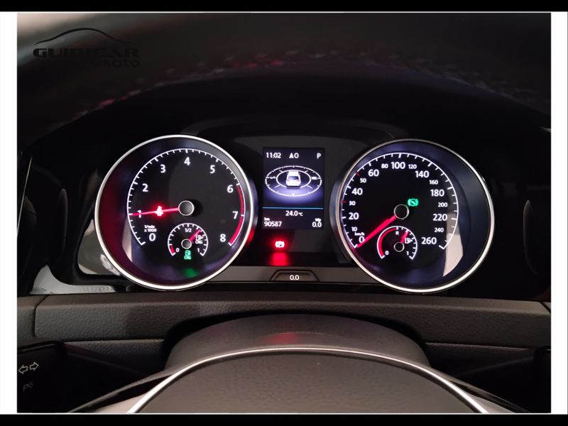 GuidiCar - VOLKSWAGEN Golf 2020 Golf 5p 1.5 tgi Executive 130cv dsg Usato
