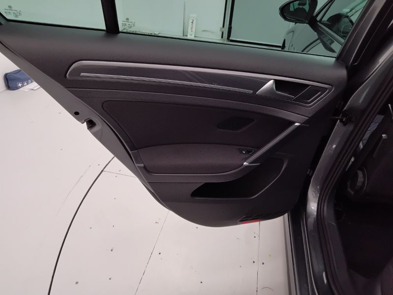 GuidiCar - VOLKSWAGEN Golf 2018 Golf 5p 1.5 tsi Sport 150cv Usato