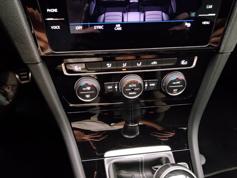 GuidiCar - VOLKSWAGEN Golf 2018 Golf 5p 1.5 tsi Sport 150cv Usato