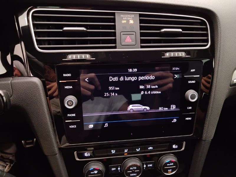 GuidiCar - VOLKSWAGEN Golf 2018 Golf 5p 1.5 tsi Sport 150cv Usato