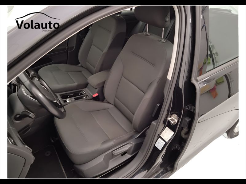 GuidiCar - VOLKSWAGEN Golf 2019 Golf 5p 1.6 tdi Business 115cv dsg Usato