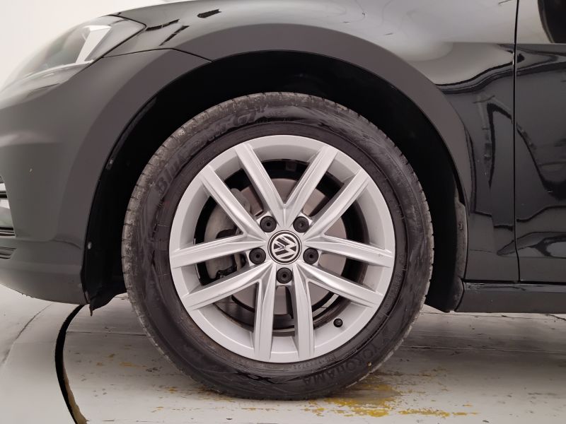 GuidiCar - VOLKSWAGEN Golf 2019 Golf 5p 1.6 tdi Business 115cv dsg Usato