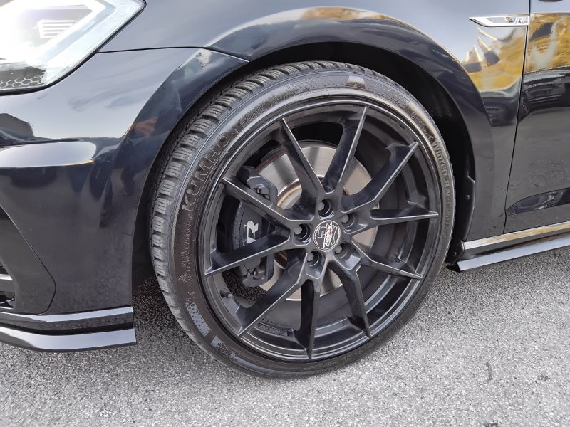 GuidiCar - VOLKSWAGEN Golf 2018 Golf 5p 2.0 tsi R 4motion 310cv dsg Usato
