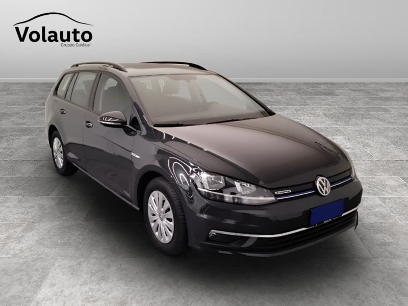 GuidiCar - VOLKSWAGEN Golf 2020 Golf Variant 1.5 tgi Business 130cv dsg Usato