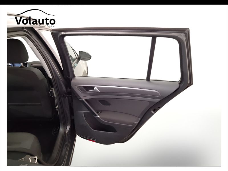 GuidiCar - VOLKSWAGEN Golf 2020 Golf Variant 1.5 tgi Business 130cv dsg Usato