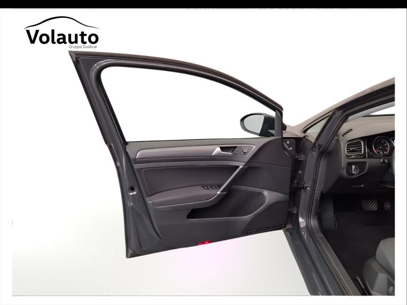 GuidiCar - VOLKSWAGEN Golf 2020 Golf Variant 1.5 tgi Business 130cv dsg Usato