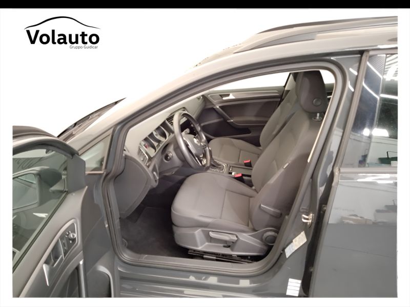 GuidiCar - VOLKSWAGEN Golf 2020 Golf Variant 1.5 tgi Business 130cv dsg Usato