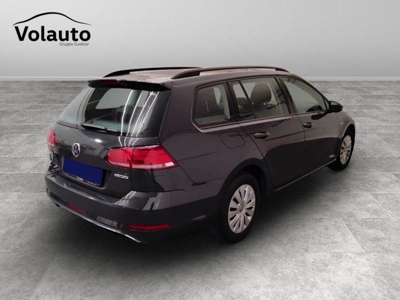GuidiCar - VOLKSWAGEN Golf 2020 Golf Variant 1.5 tgi Business 130cv dsg Usato