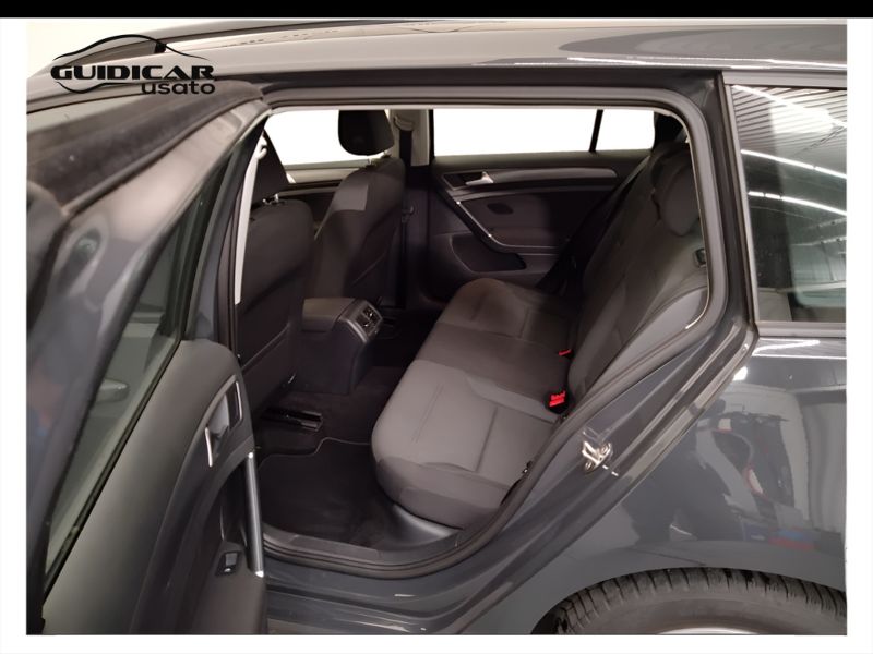 GuidiCar - VOLKSWAGEN Golf 2020 Golf Variant 1.5 tgi Business 130cv dsg Usato