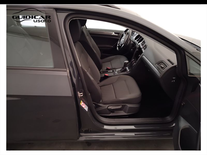 GuidiCar - VOLKSWAGEN Golf 2020 Golf Variant 1.5 tgi Business 130cv dsg Usato