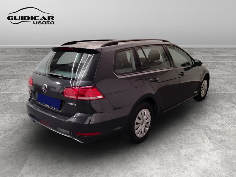 GuidiCar - VOLKSWAGEN Golf 2020 Golf Variant 1.5 tgi Business 130cv dsg Usato