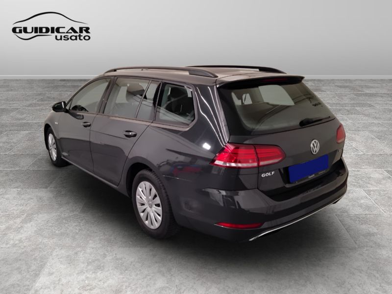 GuidiCar - VOLKSWAGEN Golf 2020 Golf Variant 1.5 tgi Business 130cv dsg Usato
