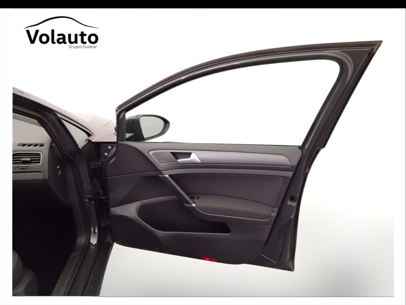GuidiCar - VOLKSWAGEN Golf 2020 Golf Variant 1.5 tgi Business 130cv dsg Usato
