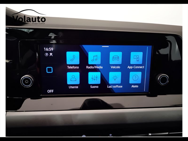 GuidiCar - VOLKSWAGEN Golf 2021 Golf Variant 1.0 etsi evo Life 110cv dsg Usato
