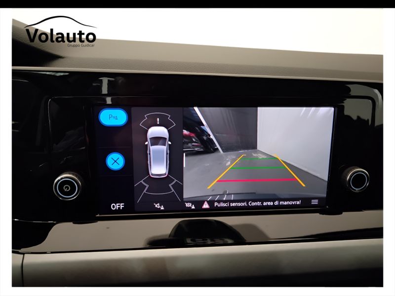 GuidiCar - VOLKSWAGEN Golf 2021 Golf Variant 1.0 etsi evo Life 110cv dsg Usato