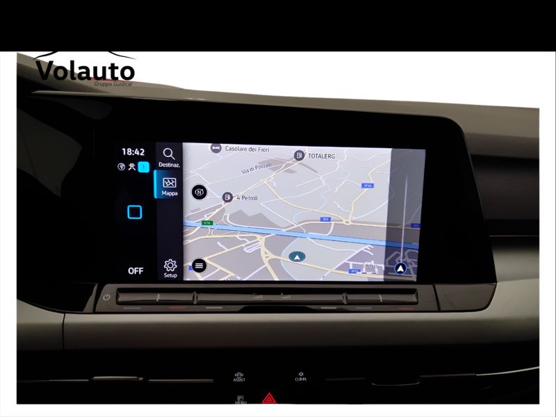 GuidiCar - VOLKSWAGEN Golf 2021 Golf Variant 1.0 etsi evo Life 110cv dsg Usato