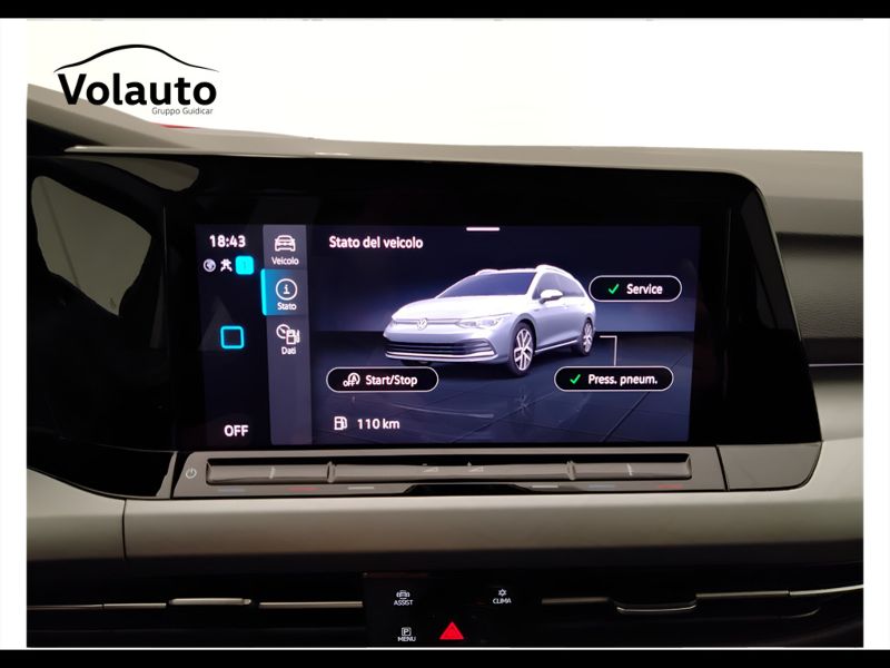GuidiCar - VOLKSWAGEN Golf 2021 Golf Variant 1.0 etsi evo Life 110cv dsg Usato