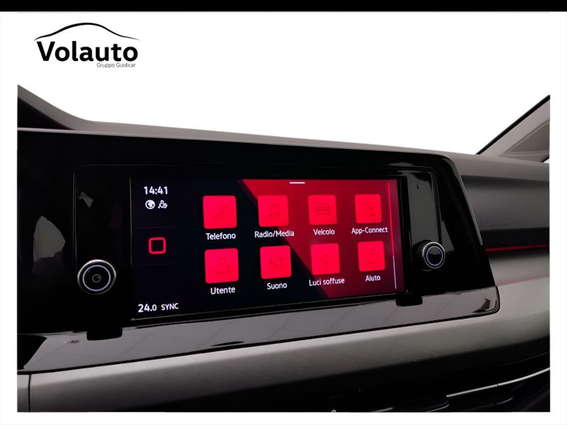 GuidiCar - VOLKSWAGEN Golf 2021 Golf 1.0 etsi evo Life 110cv dsg Usato