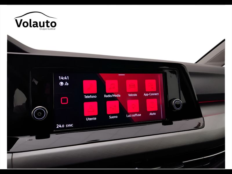 GuidiCar - VOLKSWAGEN Golf 2021 Golf 1.0 etsi evo Life 110cv dsg Usato