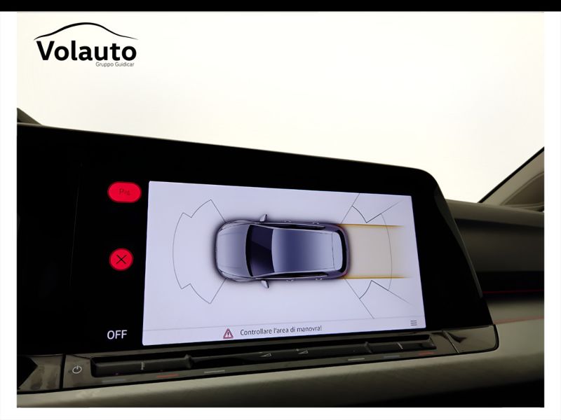 GuidiCar - VOLKSWAGEN Golf 2021 Golf 1.0 etsi evo Life 110cv dsg Usato