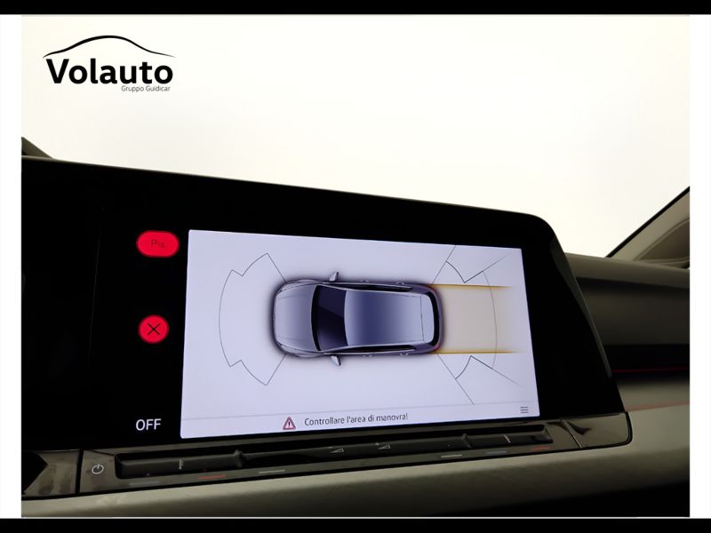 GuidiCar - VOLKSWAGEN Golf 2021 Golf 1.0 etsi evo Life 110cv dsg Usato