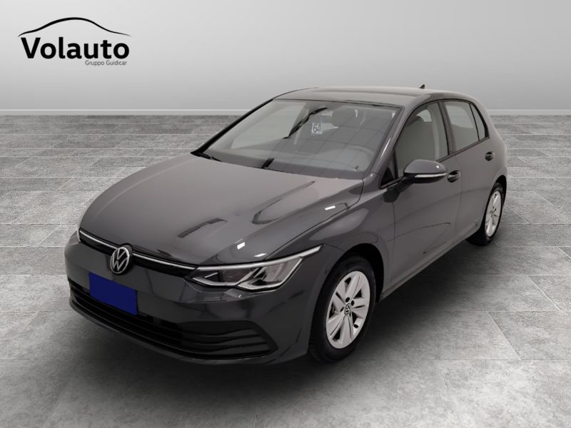 GuidiCar - VOLKSWAGEN Golf 2023 Golf 1.0 etsi evo Life 110cv dsg Usato