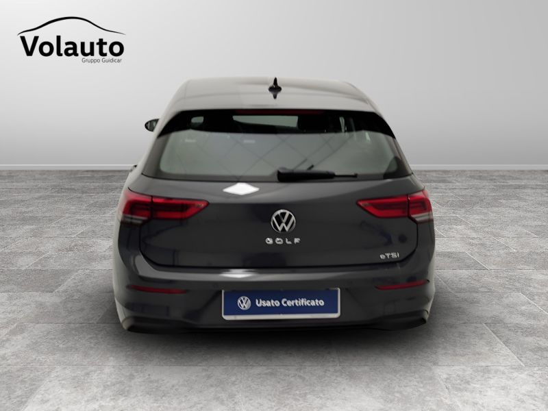 GuidiCar - VOLKSWAGEN Golf 2023 Golf 1.0 etsi evo Life 110cv dsg Usato
